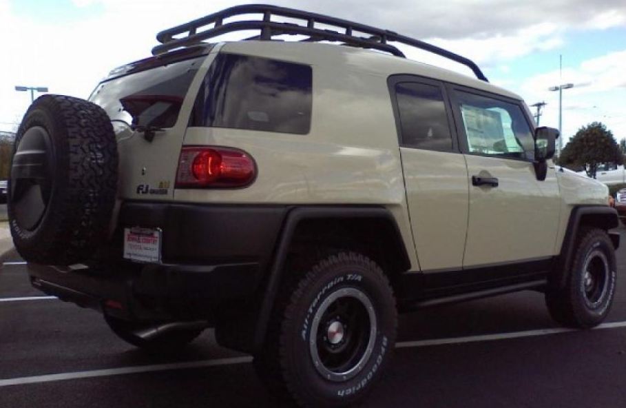 楽天市場】北米仕様 TOYOTA FJクルーザー 北米トレイルチームズ限定