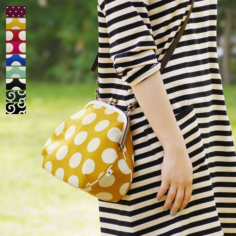 楽天市場】【受注生産品】がま口ポシェット【帆布・唐草 水玉】 がま口