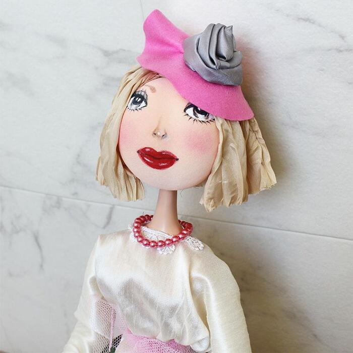 楽天市場】ABISTE 【マーグトンドール】 ROSIE/2223060-..人気 人形