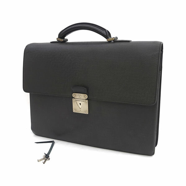 ルイ・ヴィトン(LOUIS VUITTON) タイガ(taiga) 中古 ビジネスバッグ