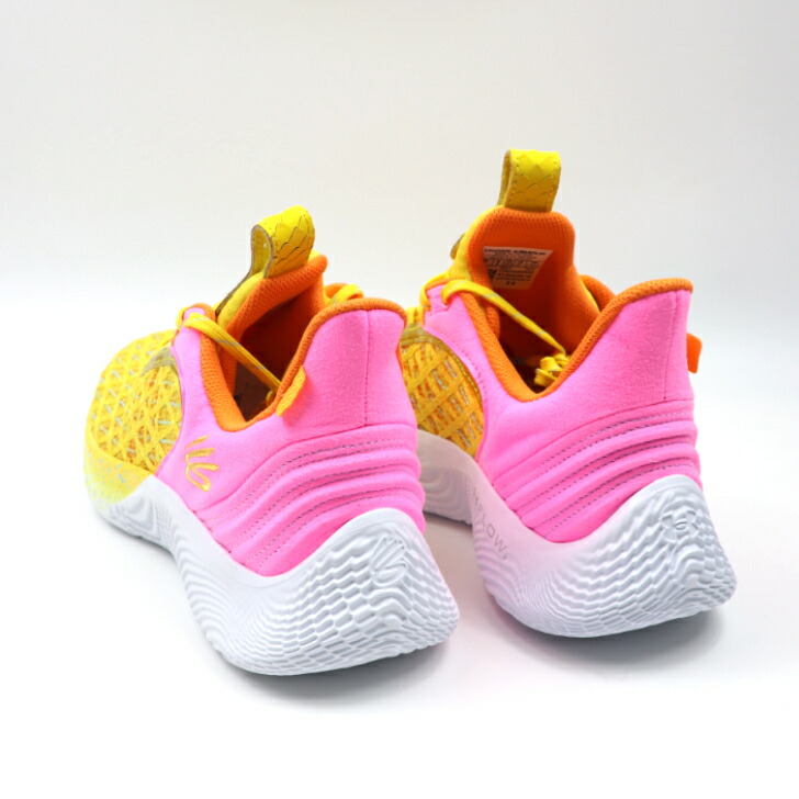 CURRY 9セサミストリートコラボ バスケットボールシューズ イエロー