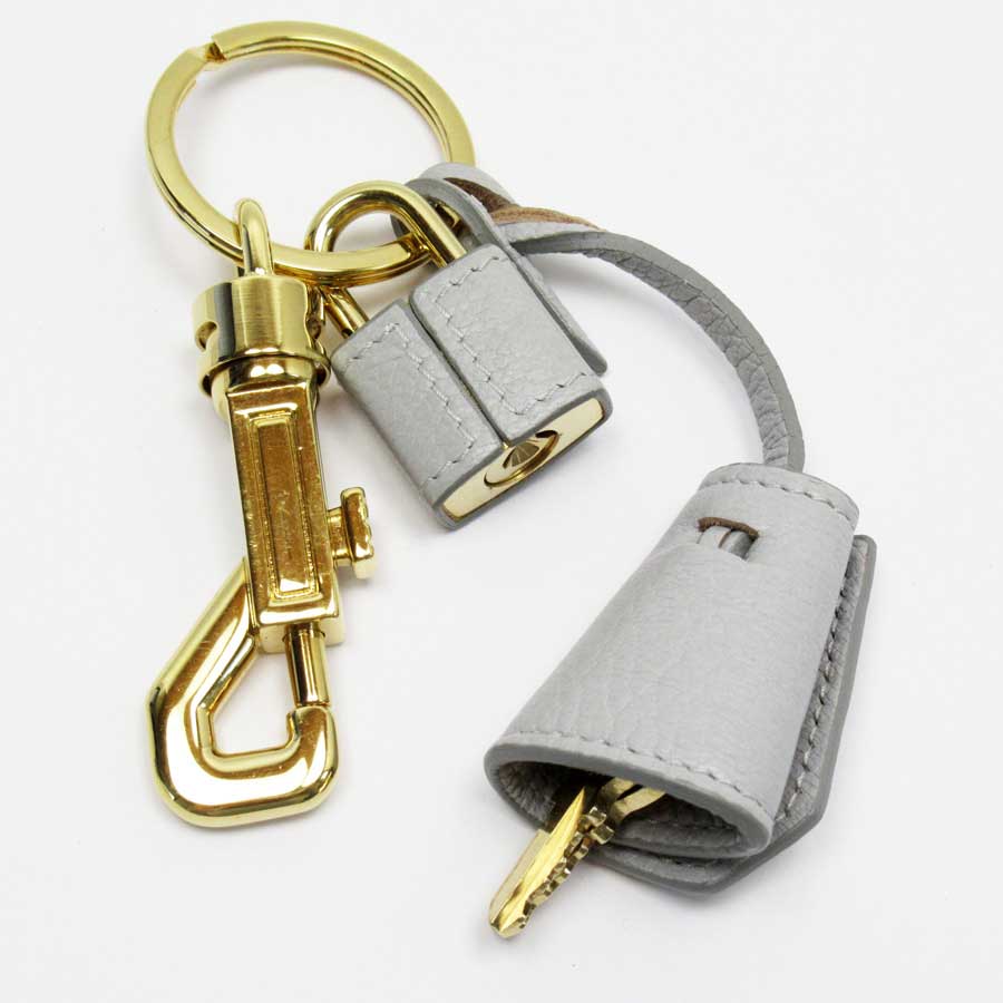 楽天市場】バレンシアガ BALENCIAGA チャーム カデナ キー グレー系x