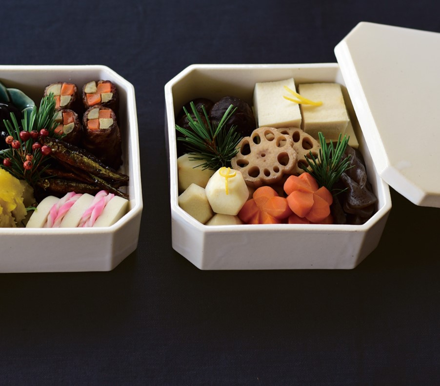 お正月に！重箱と皿と箸置きのセット fs00032_100.jpg