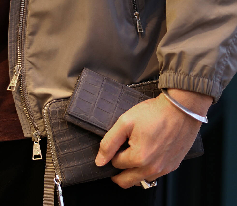 楽天市場】PELLE MORBIDA ペッレモルビダ クロコダイル 名刺入れ PMO