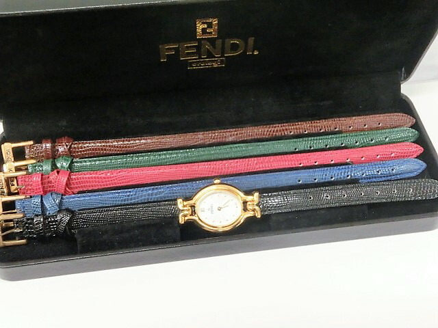 楽天市場】美品 フェンディ 640L レディース 腕時計 着せ替えベルト