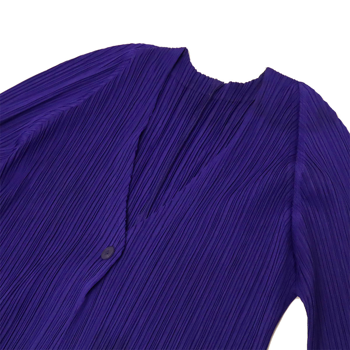 楽天市場】ISSEY MIYAKE イッセイ ミヤケ PLEATS PLEASE プリーツ