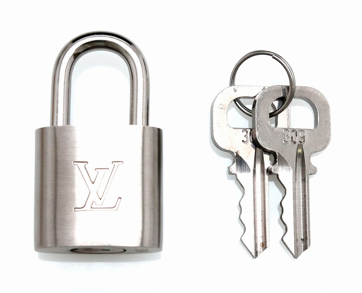 楽天市場】【新品未使用品】LOUIS VUITTON ルイ ヴィトン カデナ