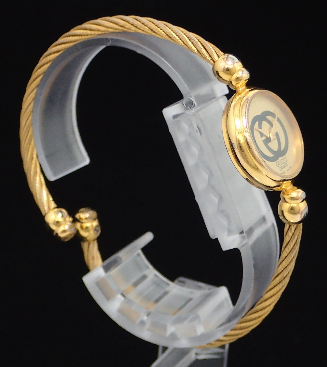 楽天市場】【ウォッチ】GUCCI グッチ バングル ウォッチ ゴールド文字