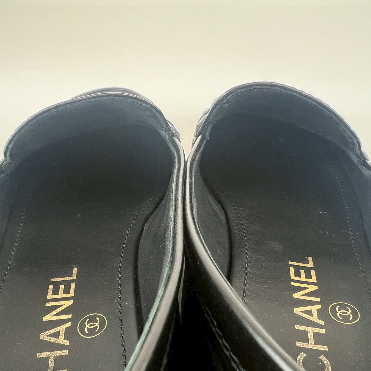 楽天市場】美品 CHANEL シャネル ローファー ココマーク Black