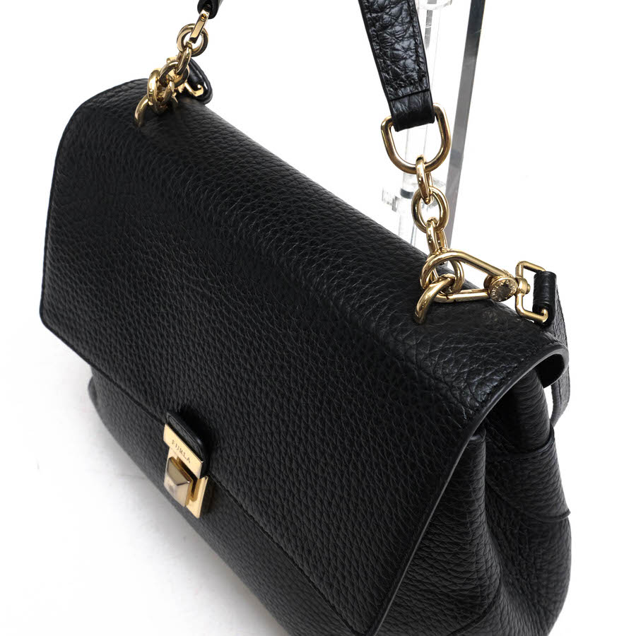 楽天市場】FURLA ハンドバッグ フルラ JOANN M TOP HANDLE ジョアン