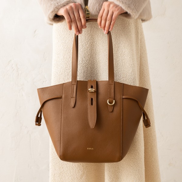 楽天市場】フルラ トートバッグ レディース ネット FURLA BZT0FUA