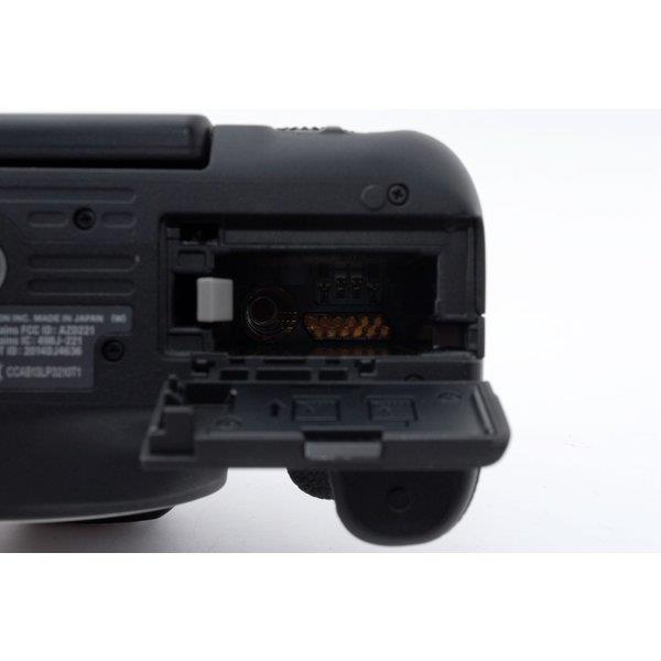 楽天市場】【中古】キヤノン Canon EOS 8000D 標準&超望遠ダブルズーム