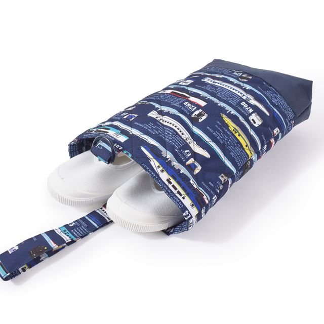 楽天市場】シューズケース キルティング ネームタグ付き 撥水 出発進行