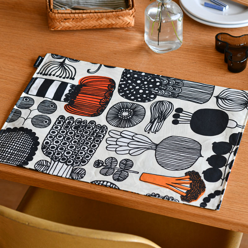 マリメッコ テーブルクロス ロッキ マリメッコ テーブルクロス ロッキ