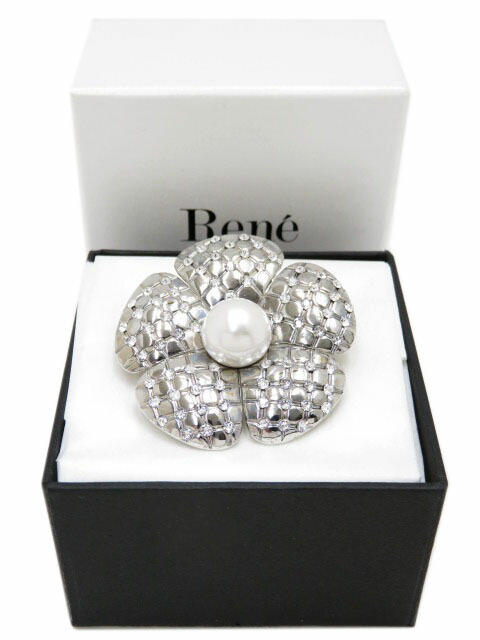 Rene ルネ パール お花 フラワーモチーフ クリスタルブローチ 中