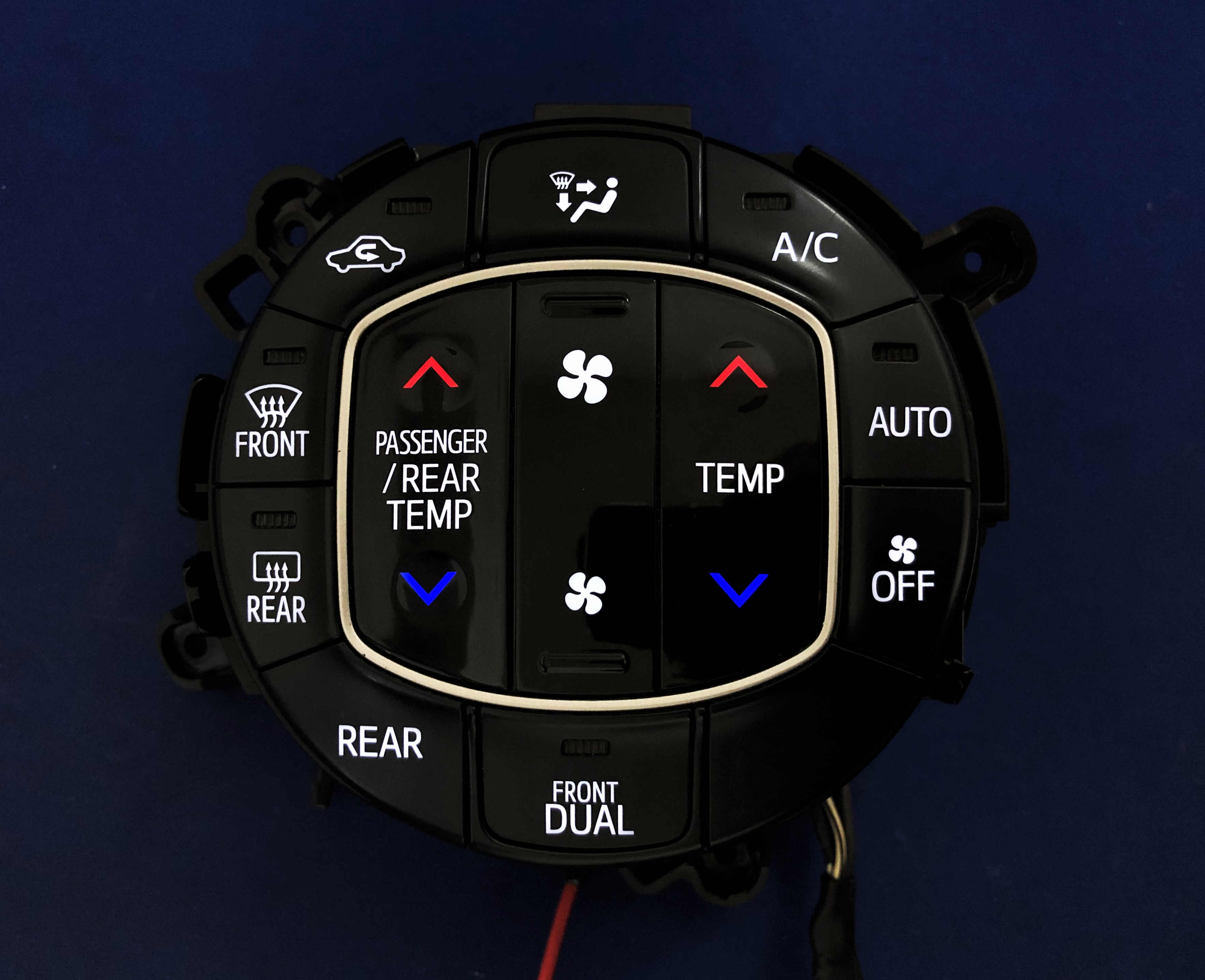 楽天市場】ヴォクシー 80系 ノア エスクァイア 専用 エアコンパネル
