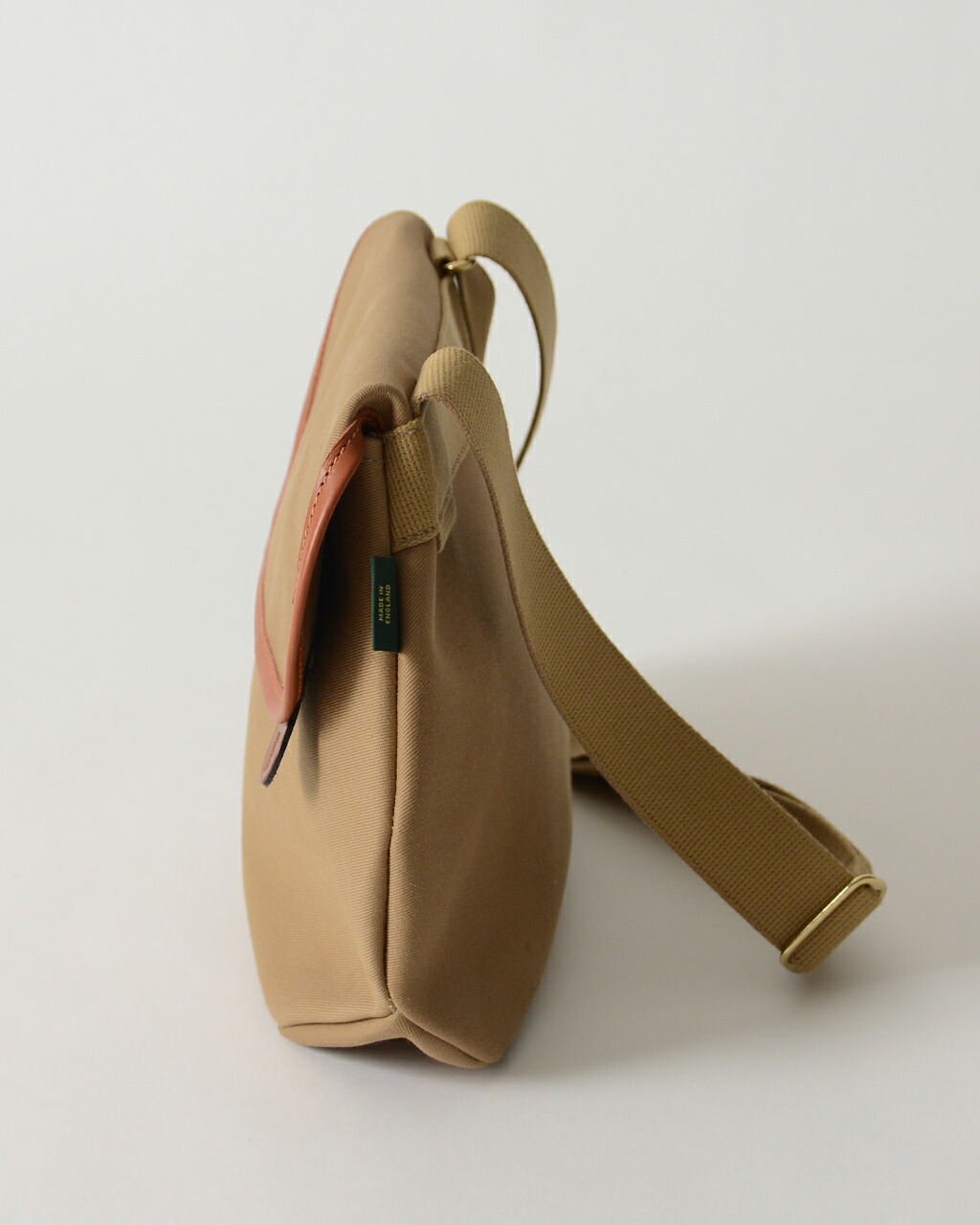 楽天市場】【土日祝も発送】ブレディ Brady エイボン AVON スナップ