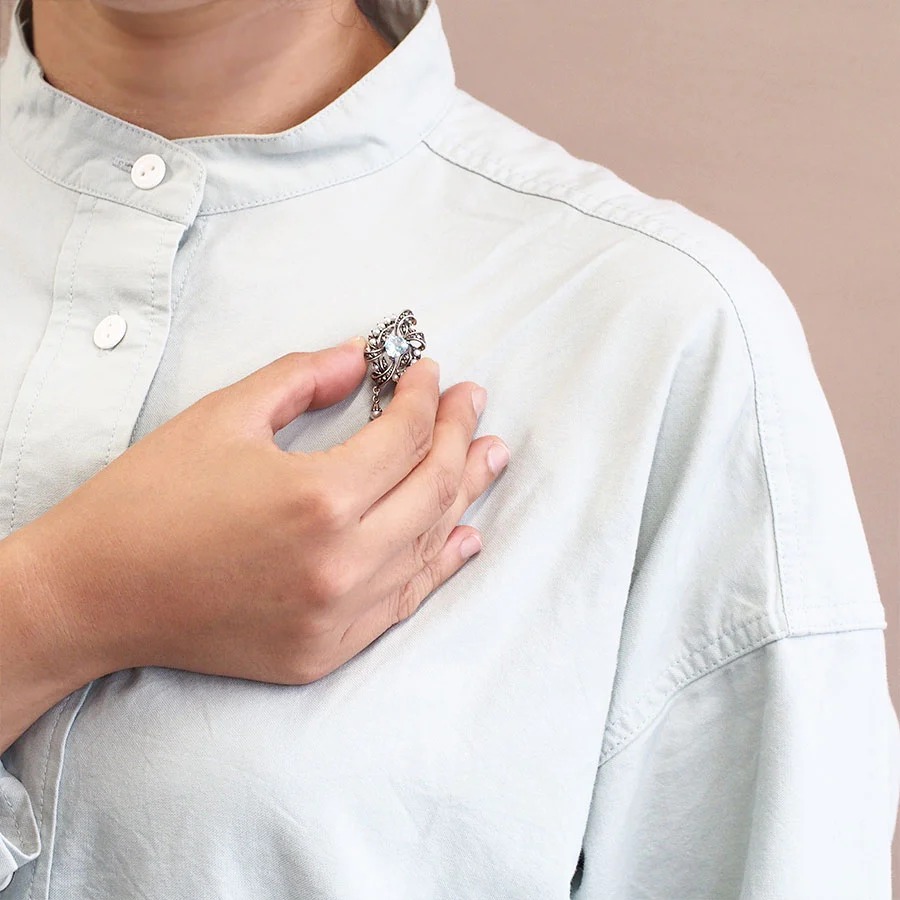 楽天市場】【碌山】 シルバー ブルートパーズ アールヌーボーブローチ