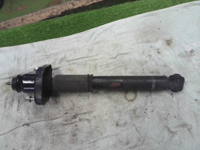 楽天市場】デリカd5 前期（ショックアブソーバー｜サスペンション