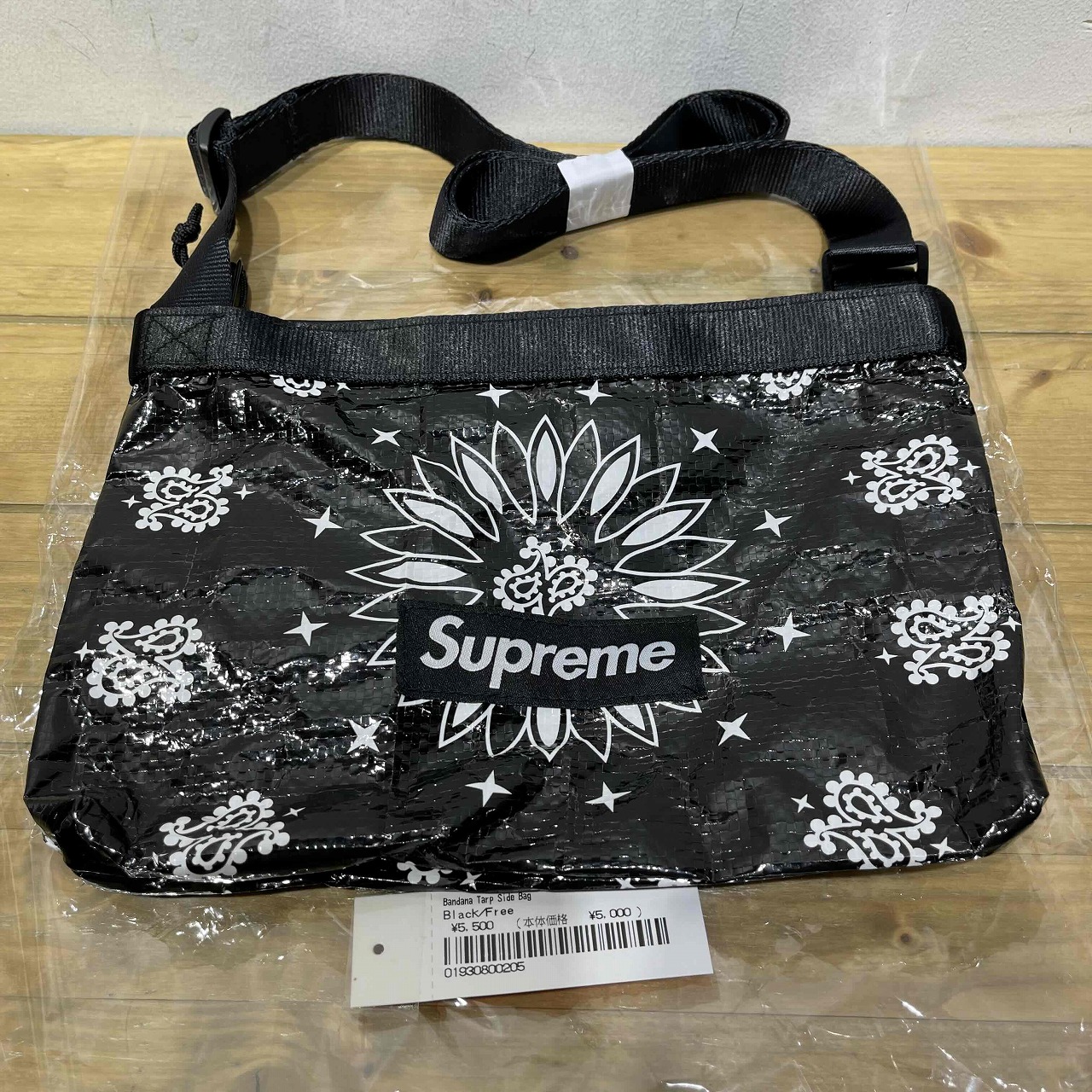 楽天市場】Supreme 21ss Bandana Trap Side Bag 