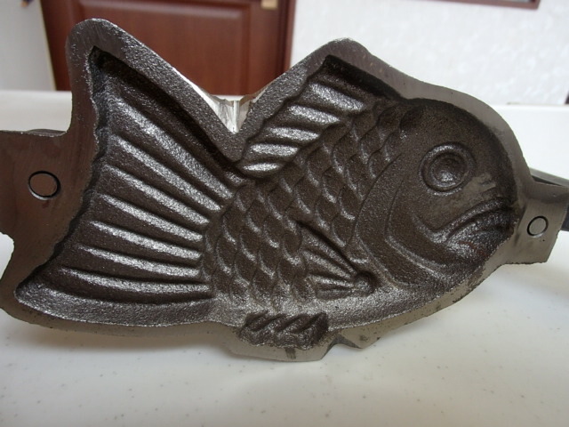 楽天市場】本職用 新型 元祖たい焼き 一丁焼き(一匹用) （ウロコ大きめ