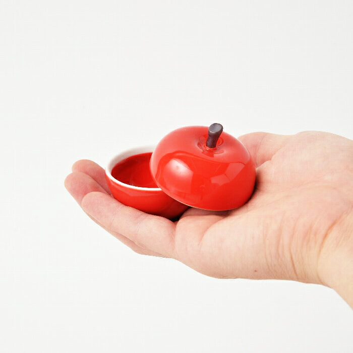 楽天市場】【波佐見焼】りんご(小)赤 フタもの｜赤りんご キャニスター