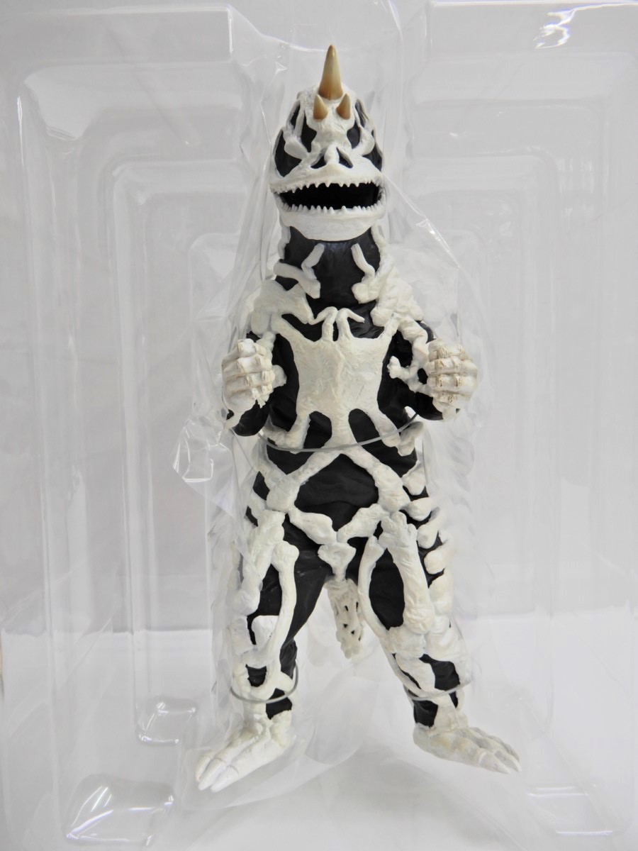 楽天市場】X PLUS/エクスプラス 大怪獣シリーズ ウルトラマン編 亡霊