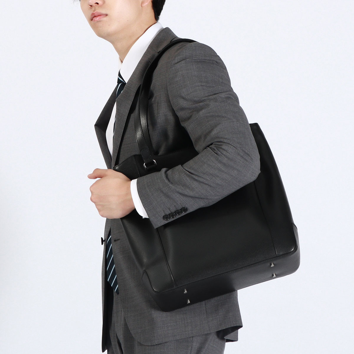 楽天市場】ノベルティ付 【正規取扱店】 アニアリ トートバッグ メンズ