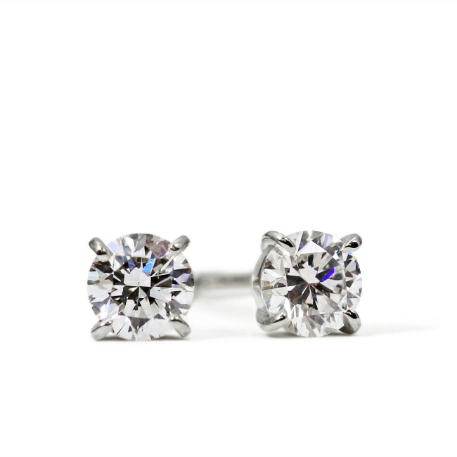 楽天市場】K18 K10 天然 ダイヤモンド 計0.20ct 一粒ピアス ※在庫あり