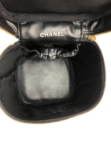 楽天市場】CHANEL キャビアスキン バニティ 化粧ポーチ ブラック