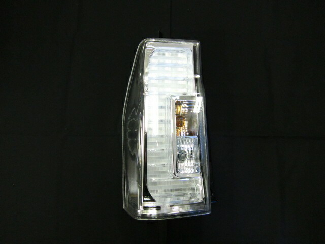 楽天市場】☆テールランプASSY（助手席側） 81560-B2582 タント