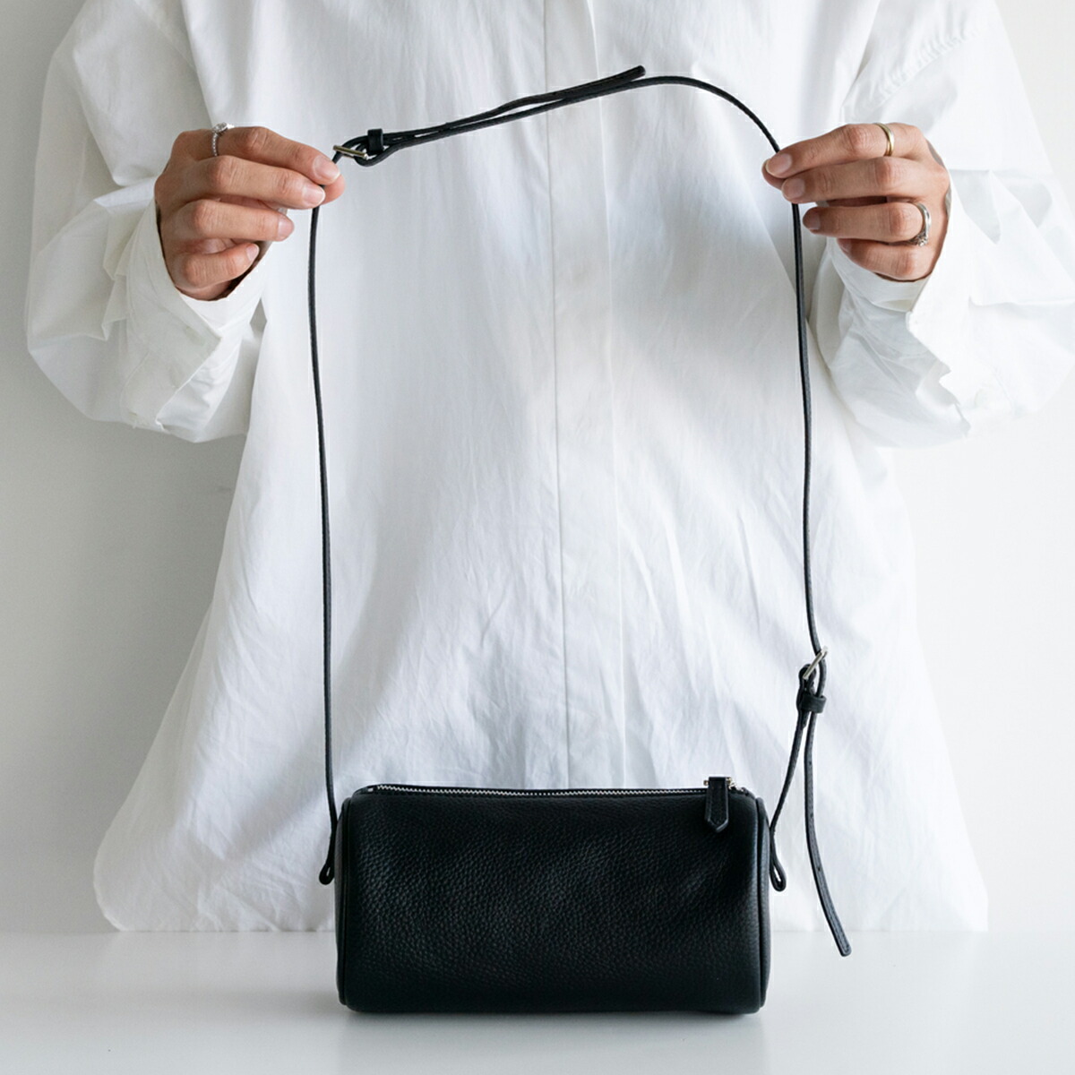 楽天市場】本革 ミニショルダーバッグ レディース 2WAY 斜めがけ 軽量