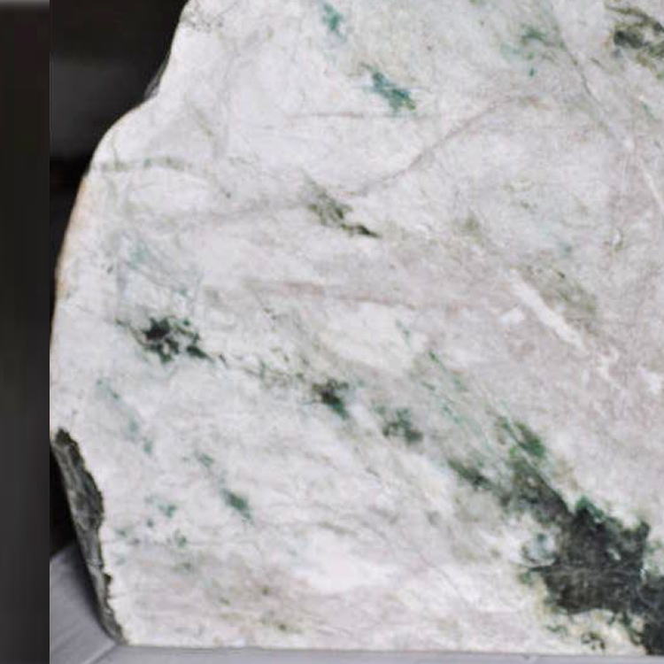 楽天市場】糸魚川翡翠 原石 54kg 糸魚川 白翡翠 新潟県産 翡翠 原石