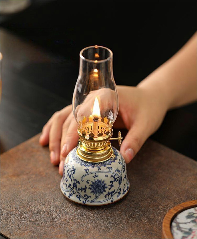 楽天市場】卓上 石油ランプ 洋灯 ようとう ランプ lamp 油灯 オイル