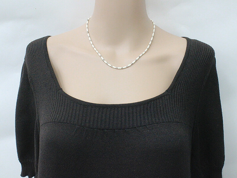 楽天市場】DisMoi（ディモア） 磁気ネックレス 18金ホワイトゴールド