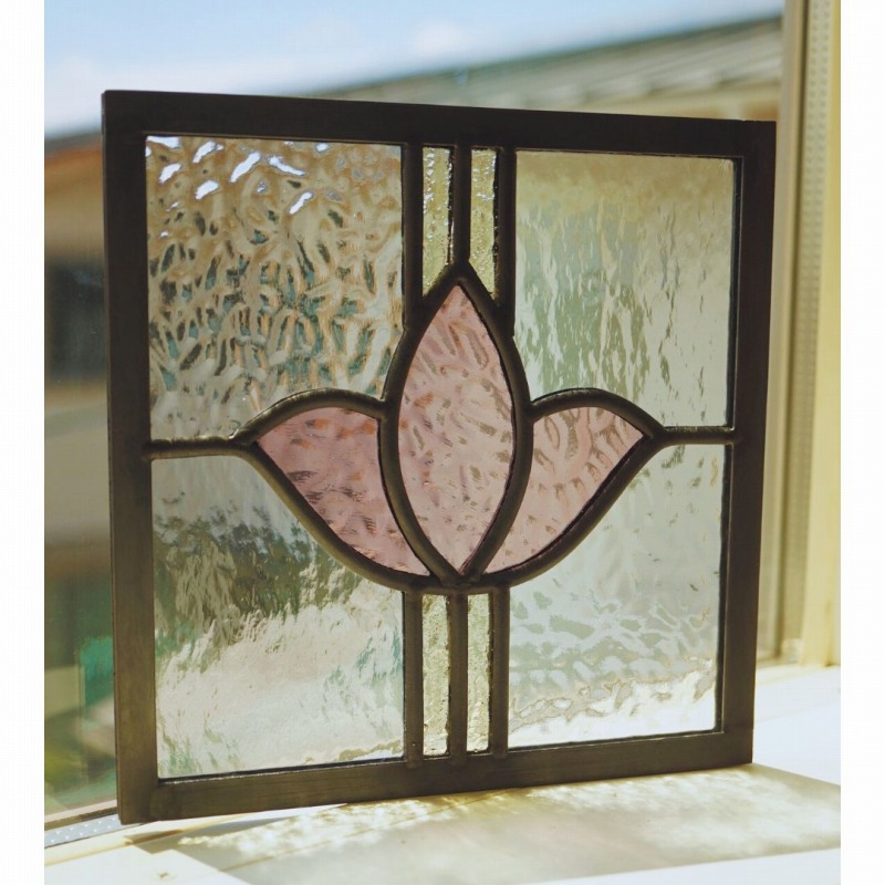 楽天市場】ステンドグラス パネル 住宅用 チューリップとライン 淡い