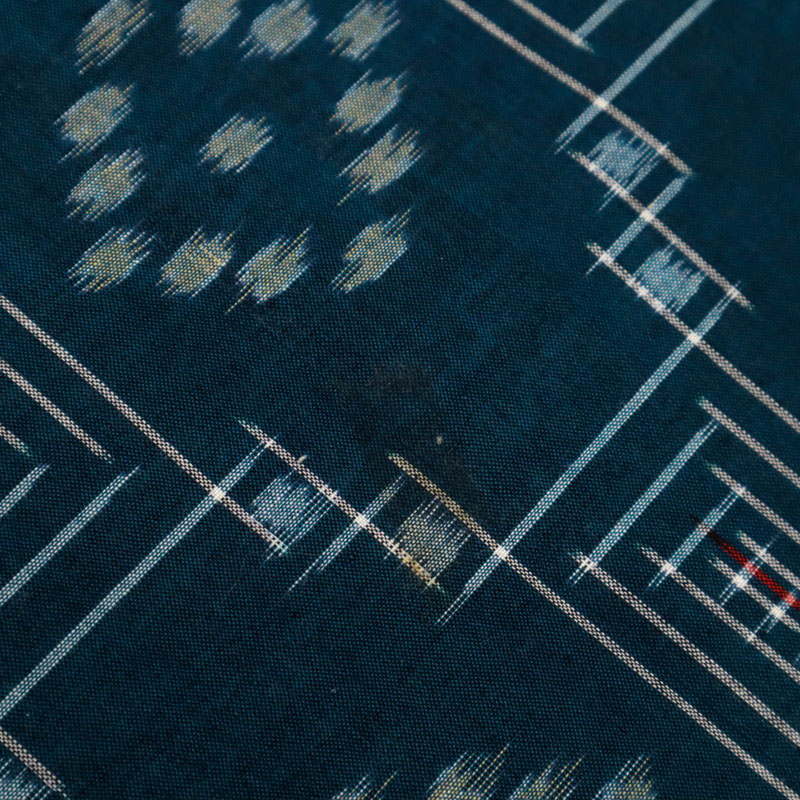 楽天市場】反物 民芸『琉球絣』御絵図 幾何学模様 絣 木綿 藍色 青緑系