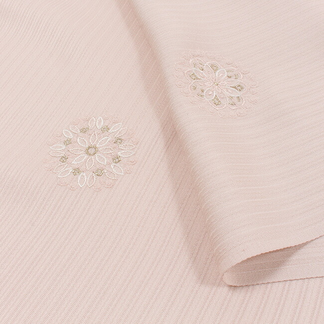 楽天市場】【2/26まで☆エントリーでP3倍】菱健 特選小紋着尺 刺繍入り