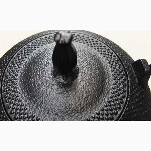 楽天市場】日本が誇る伝統工芸品南部鉄器 南部鉄瓶 なつめ形 アラレ