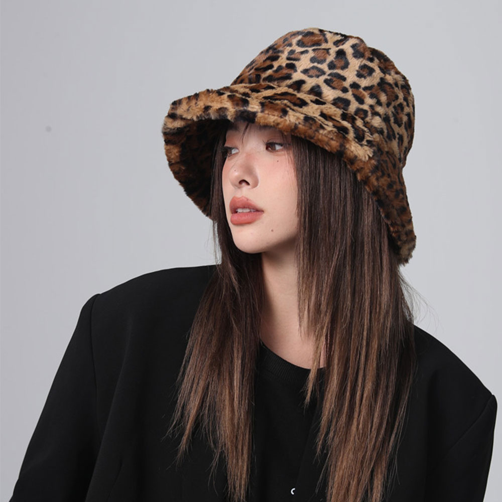 楽天市場】秋冬新作 ヒョウ柄 バケット ふわふわ ハット 派手