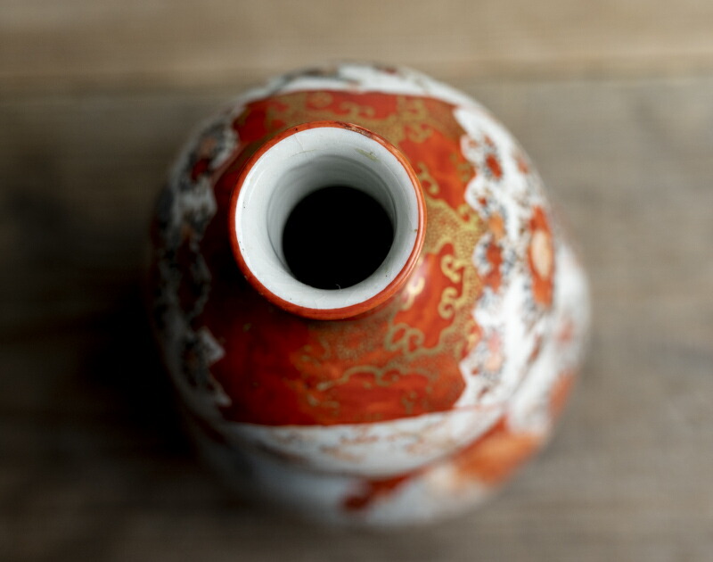 ♢赤絵 赤玉 瓔珞 鋸歯 紋様 鶴首瓶 徳利 九谷焼 越中八尾 大正時代