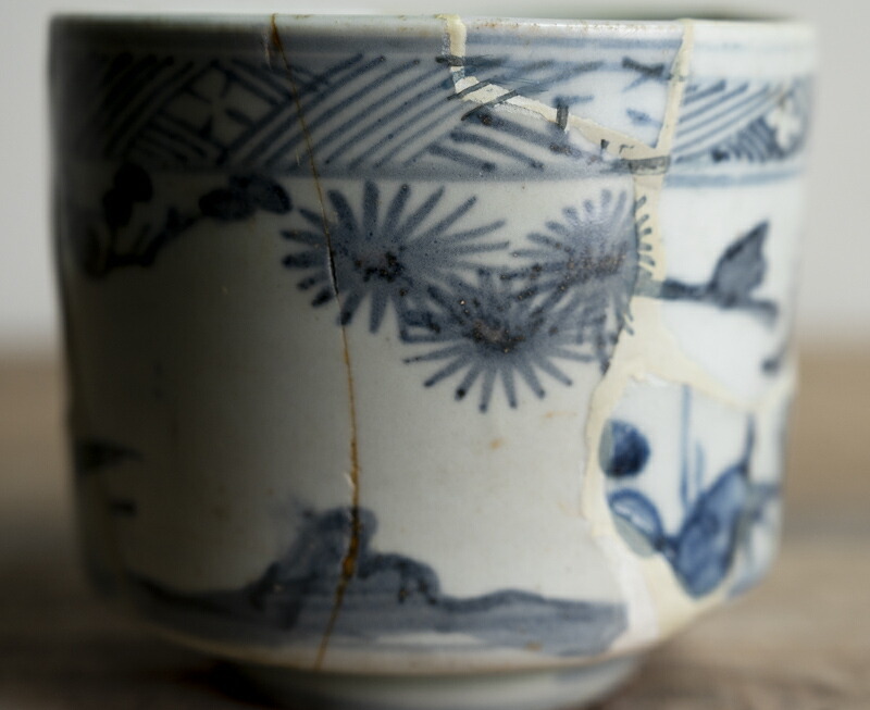 楽天市場】骨董○初期伊万里筒茶碗○全体に呼継あり / 発掘品 | 江戸