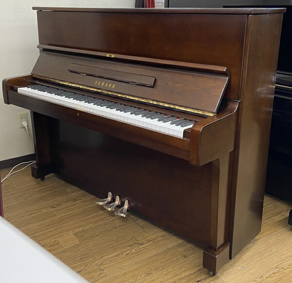 楽天市場】【中古再調整品アップライトピアノ】ヤマハ No.U1＜全塗装