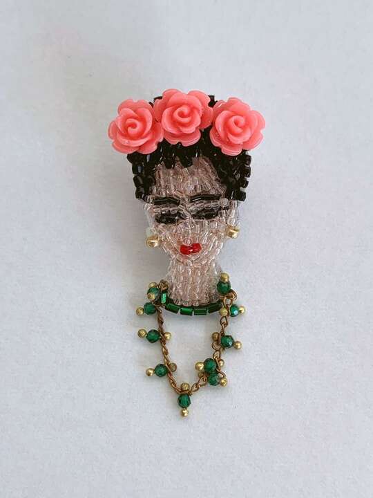 楽天市場】マリアンヌバトル ブローチの通販