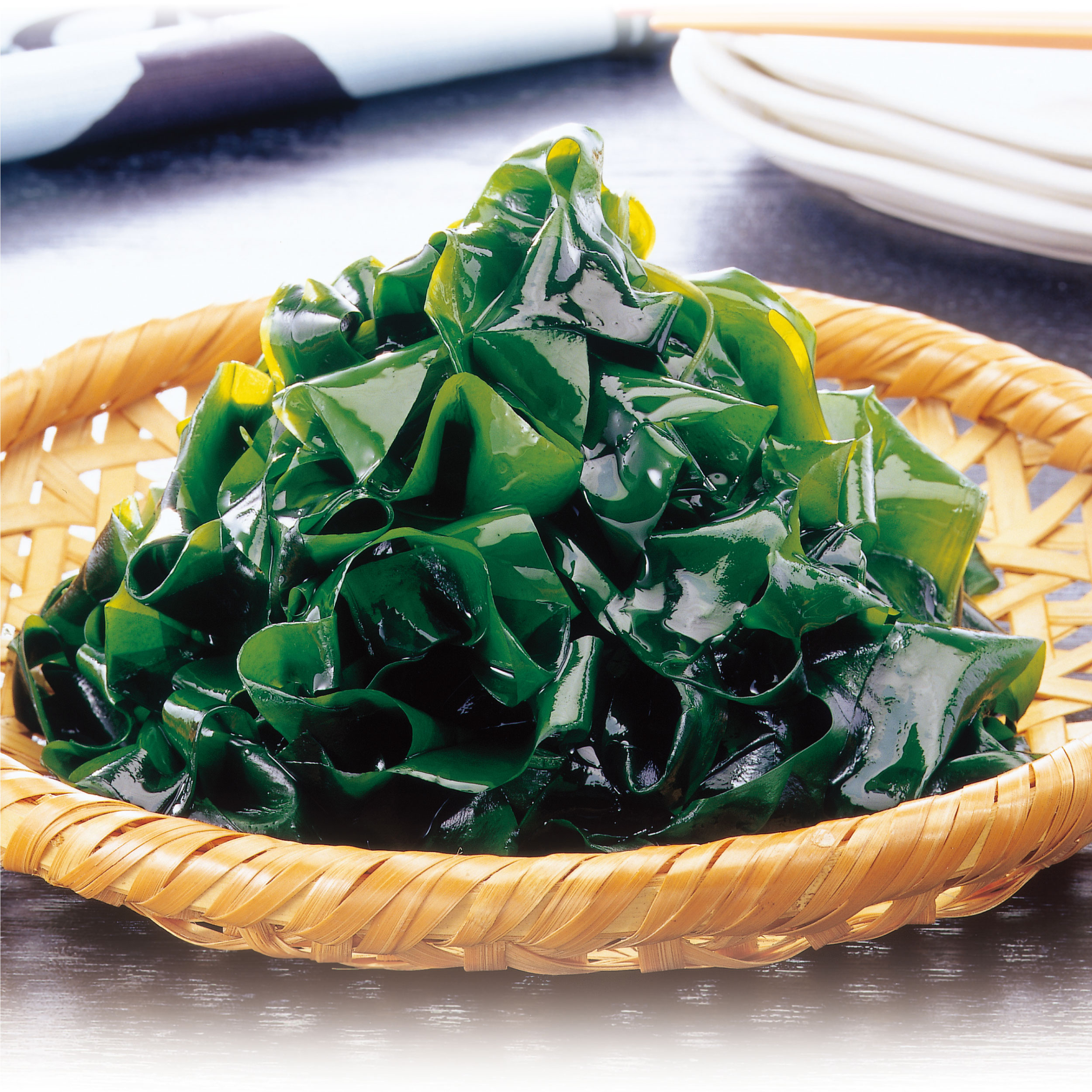 楽天市場】特上鳴門産原藻生わかめ 80g × 2袋 特上品 塩抜きで約 500