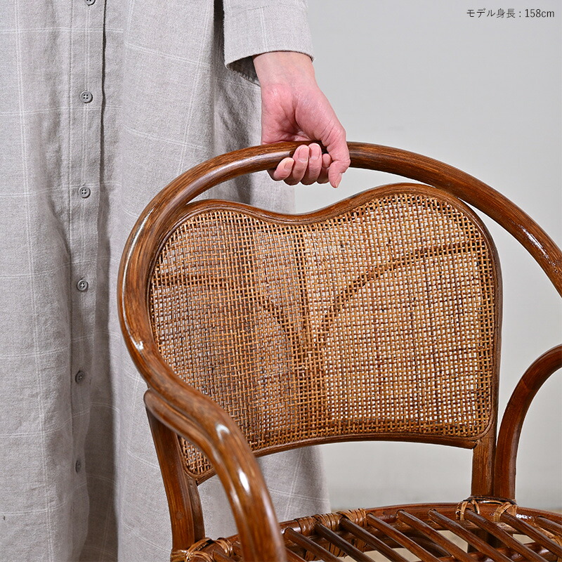 楽天市場】籐の椅子 座椅子 おしゃれ 肘掛付き 選べるクッション3種類