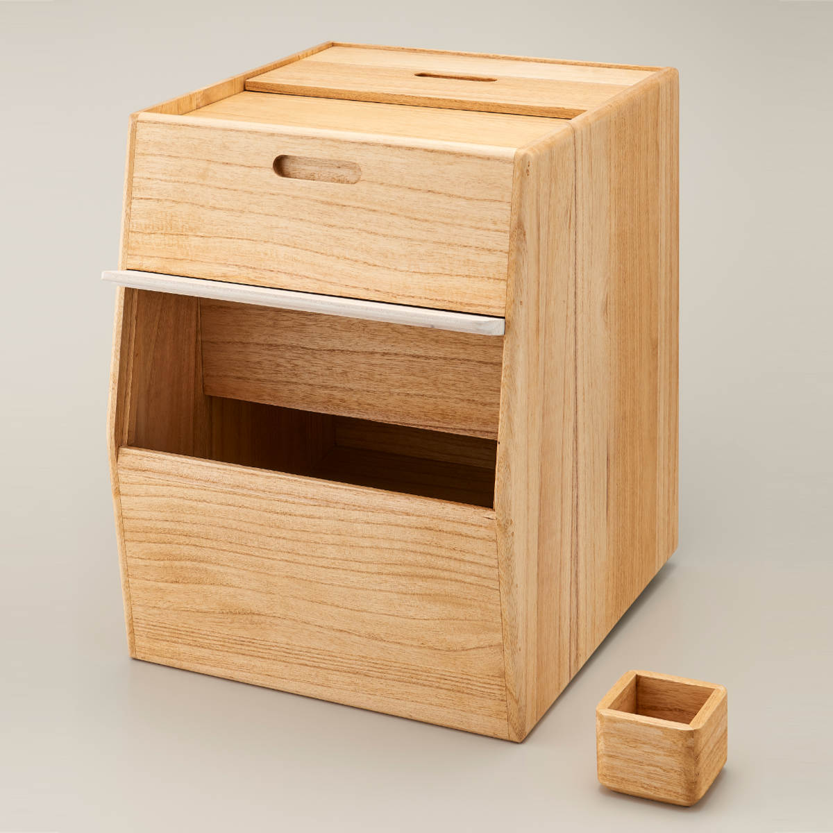 楽天市場】米びつ 30kg KIRISAI 桐のこめ櫃 （ 桐 天然木 日本製 調湿