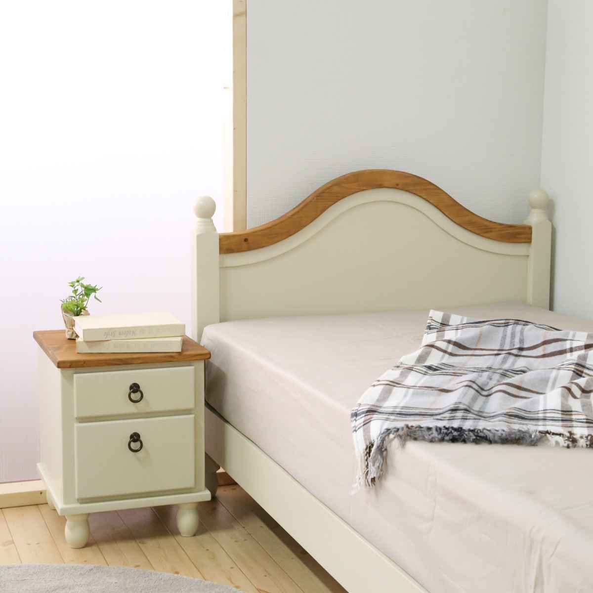 楽天市場】ナイトテーブル 高さ45cm 天然木 カントリー調 （ サイド