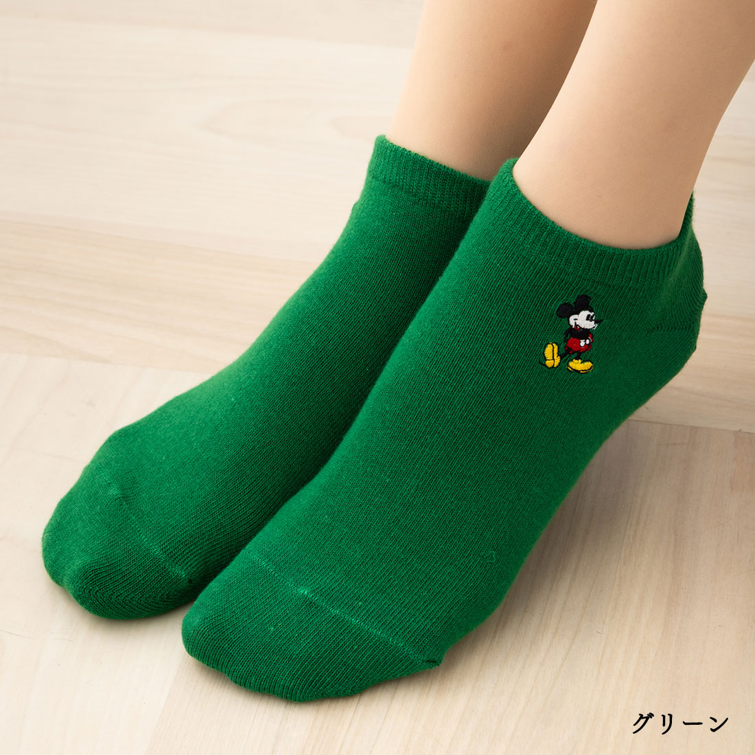 楽天市場】ミッキーマウス ワンポイント刺繍 スニーカー丈ソックス