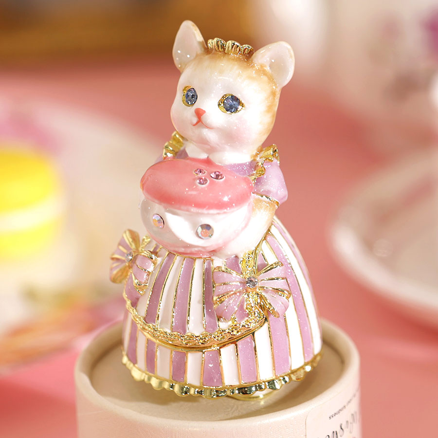 楽天市場】【正規品】 ルル・キャンディ(マカロン) サクラ 猫 ネコ